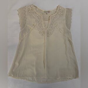 Gianni Bini Cream Lace Embellished Blouse